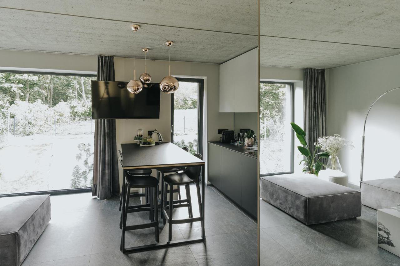 Heyer Apartment *